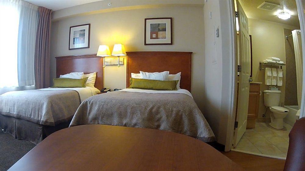 Candlewood Suites Melbourne/Viera By Ihg Экстерьер фото